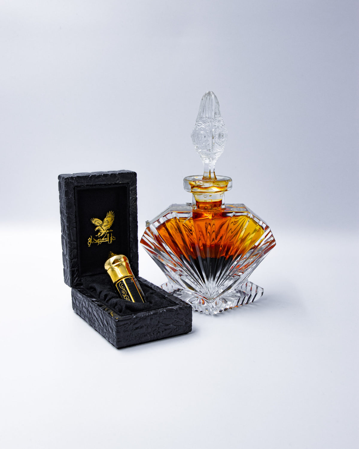 دهن عود كمبودي اندر ووتر معتق 80 سنة