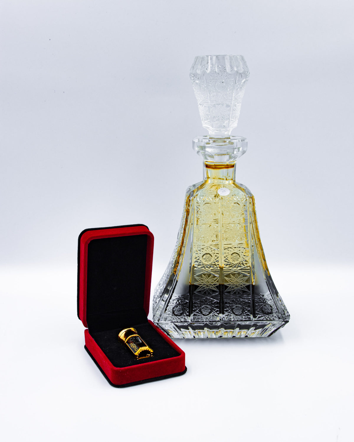 دهن عود بورمي قديم